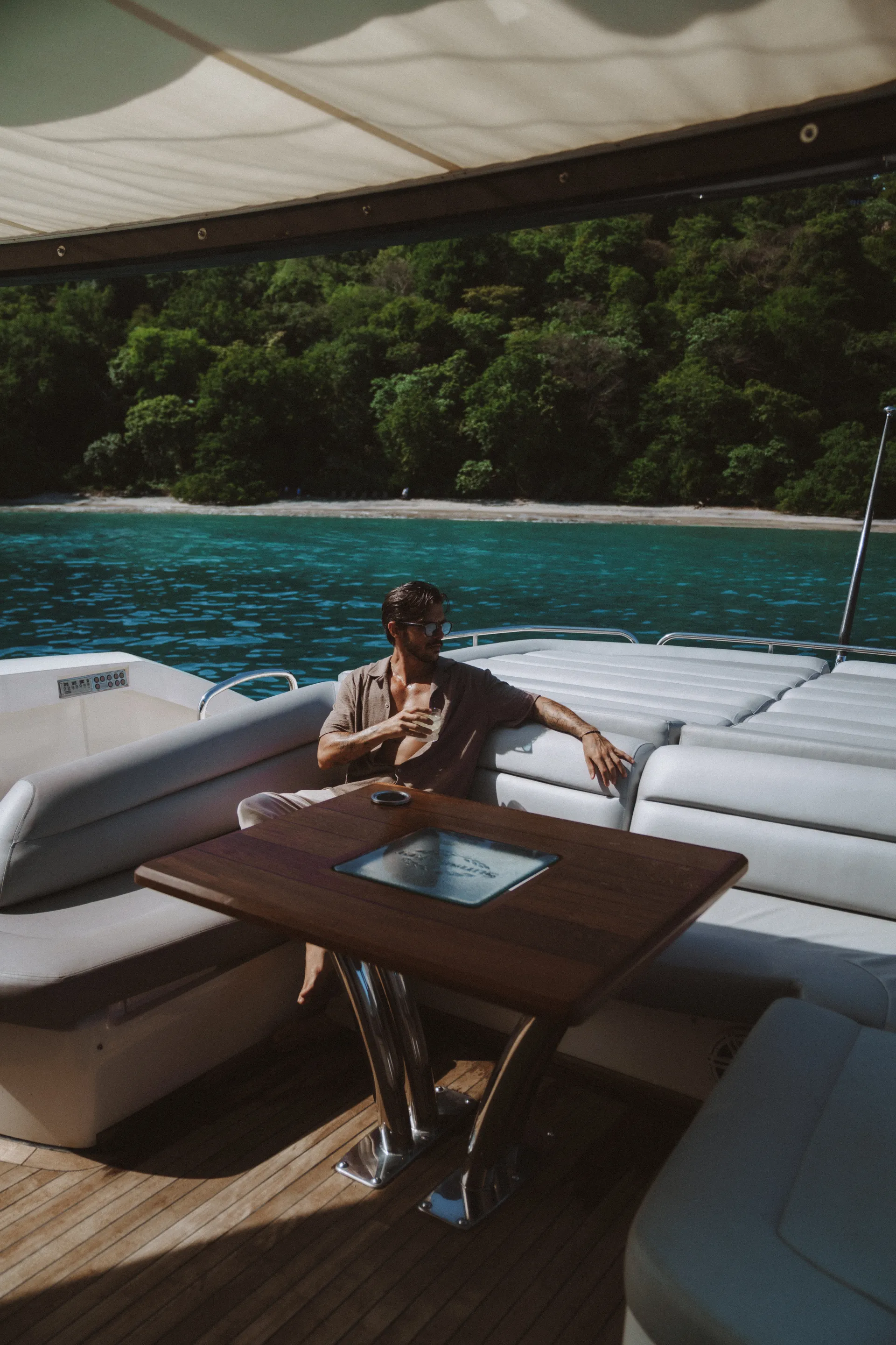 Sunseeker 82 luxury yacht interior salon
