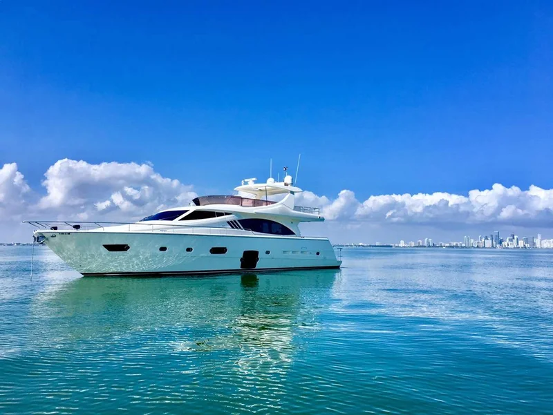 80 Ferretti