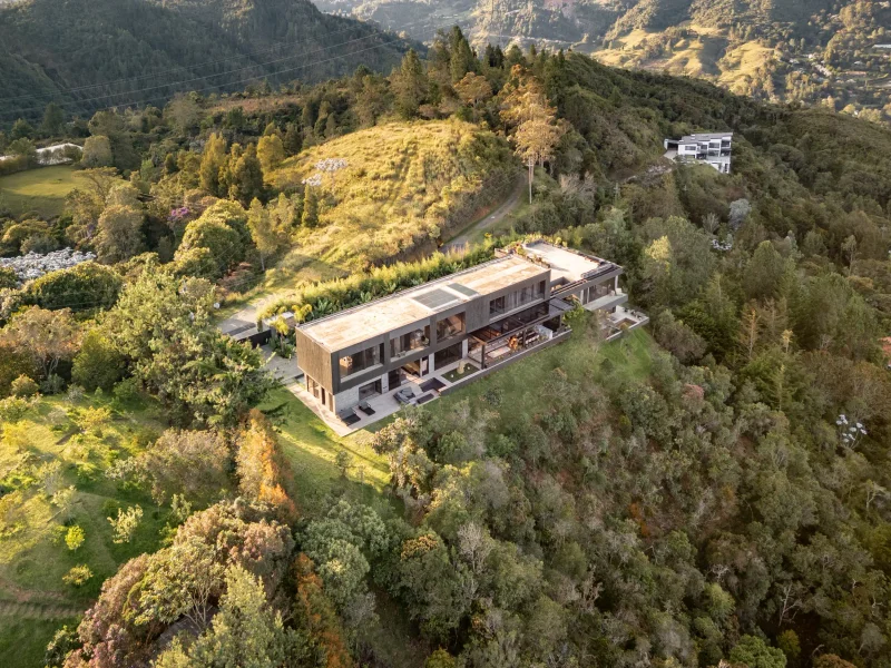 Casa Lago Serena