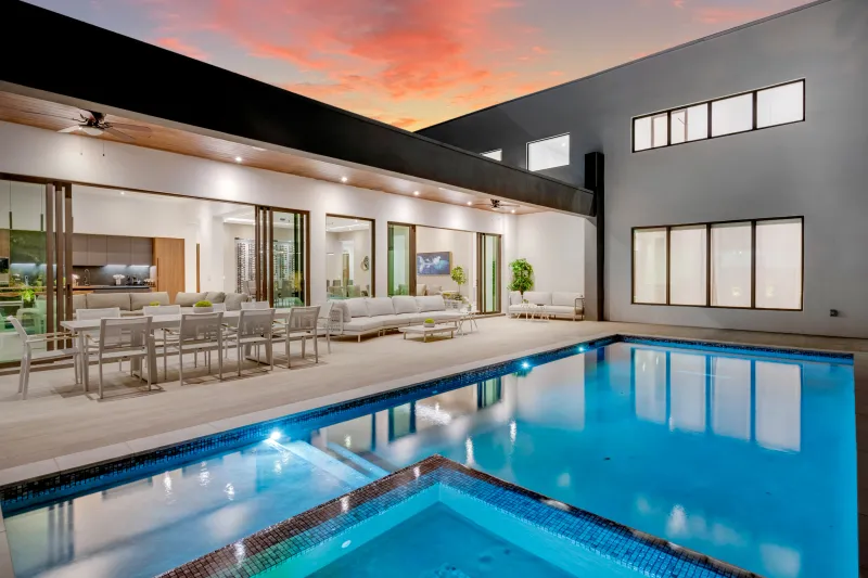 Villa Emerald