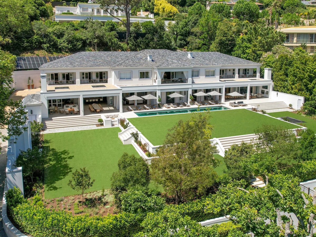 A large Bishopscourt estate with a heated pool and garden under Table Mountain