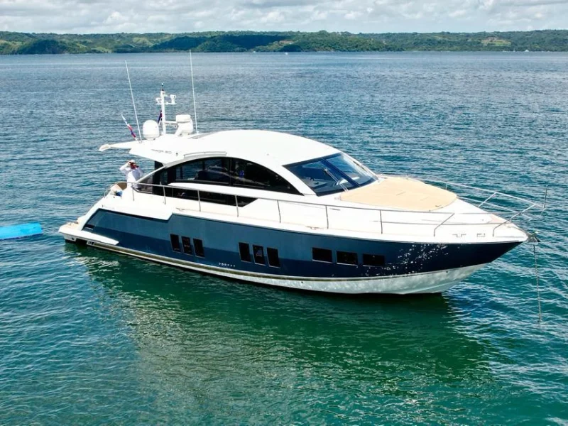 Mia 50